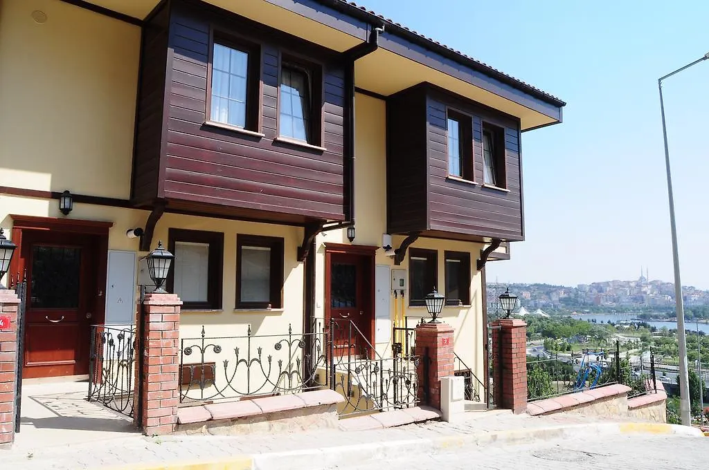 Mavi Halic Apartments Стамбул